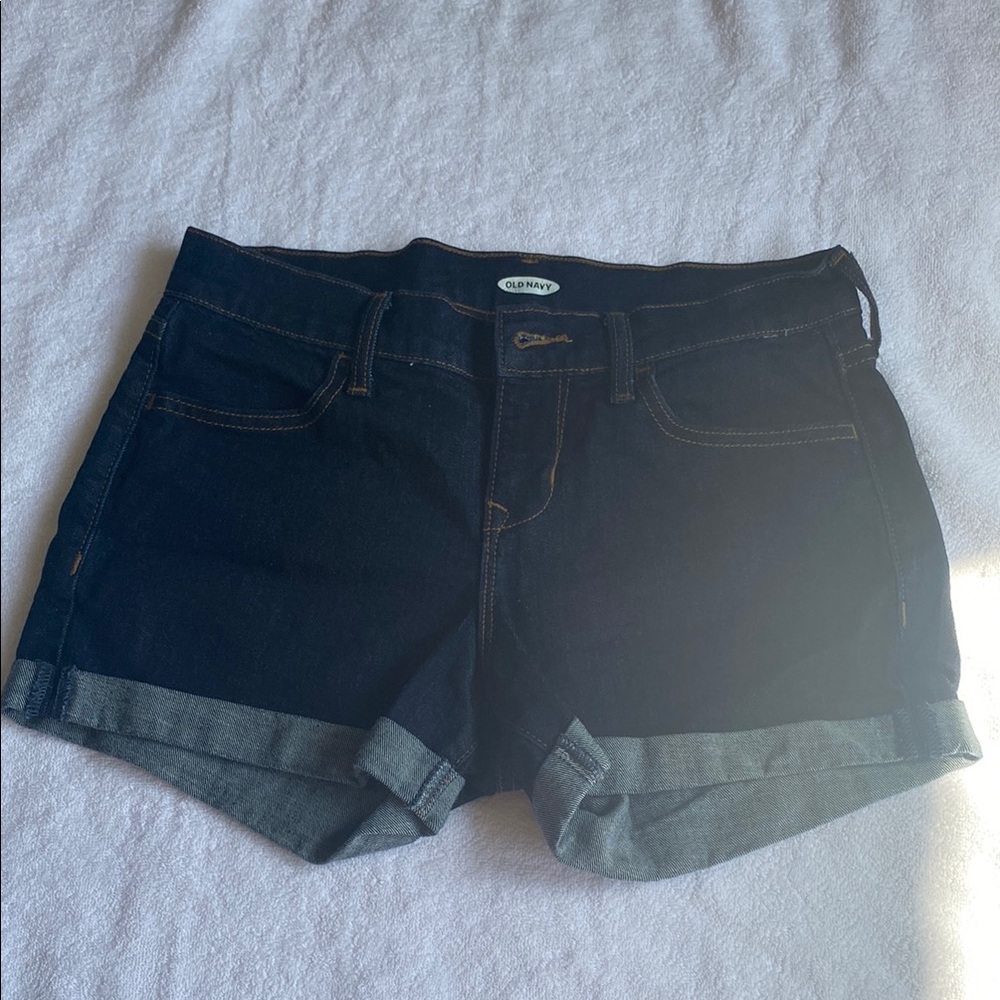 Old Navy Women’s dark wash shorts